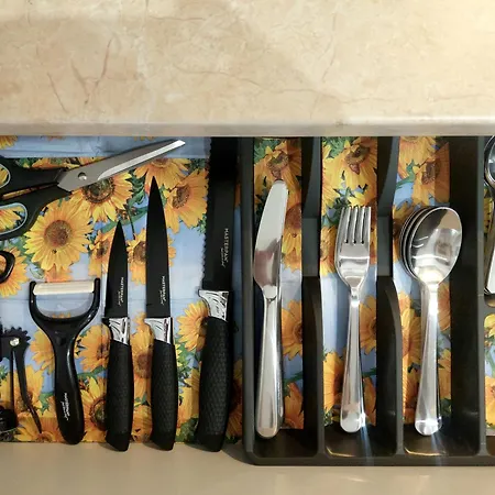 Wiejski- Spokoj W Centrum Miasta, Z Parkingiem, 400m Do Pkp I Bus * Bílsko-Bělá