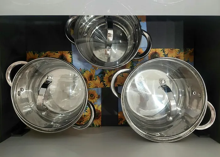 Wiejski- Spokoj W Centrum Miasta, Z Parkingiem, 400m Do Pkp I Bus Apartment